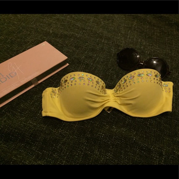 Limited Edition VS Jewel Bikini Top - Picture 1 of 5